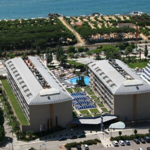 Aqua Hotel Onabrava €189.00 (4*-hotel)