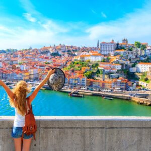 Acta The Avenue €209.00 (Verblijf in 4*-hotel)