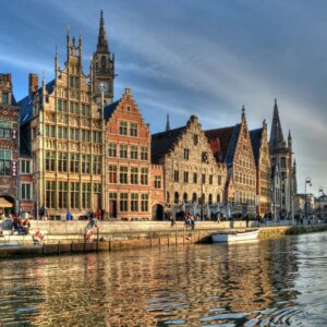 Campanile Gent v.a. p.p. €42.50 (Incl. welkomsthapjes)