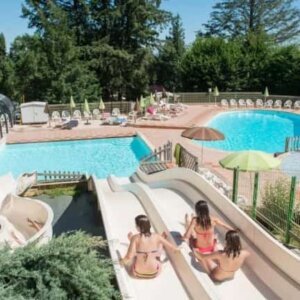Villatent Camping Le Séquoia    Arrangementen al vanaf € 270.54