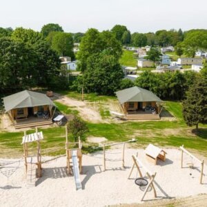 Villatent Camping Borken am See    Arrangementen al vanaf € 215.33