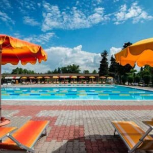 Villatent Campeggio Gasparina    Arrangementen al vanaf € 241.57