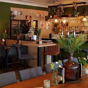 Hotel 't Trefpunt v.a. p.p. €55.00 (Prachtige omgeving!)