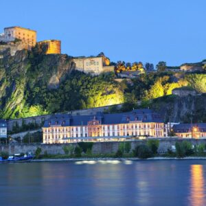 Wyndham Garden Lahnstein Koblenz €114.00 (Op de berg gelegen)