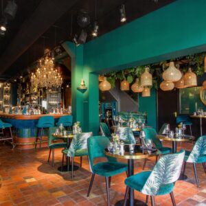 Ambassador City Centre Hotel €94.35 (Culinair genot!)