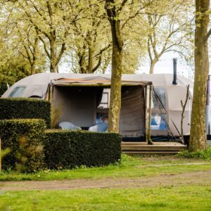 Verwarmde panorama tent met privé hottub Vanaf €175.05