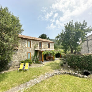 Prachtige pastorie in Zuid-Frankrijk Vanaf €111.22