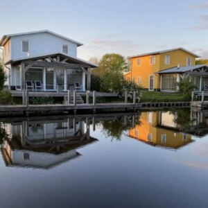 6-persoons vakantievilla met zwemsteiger Vanaf €169.29