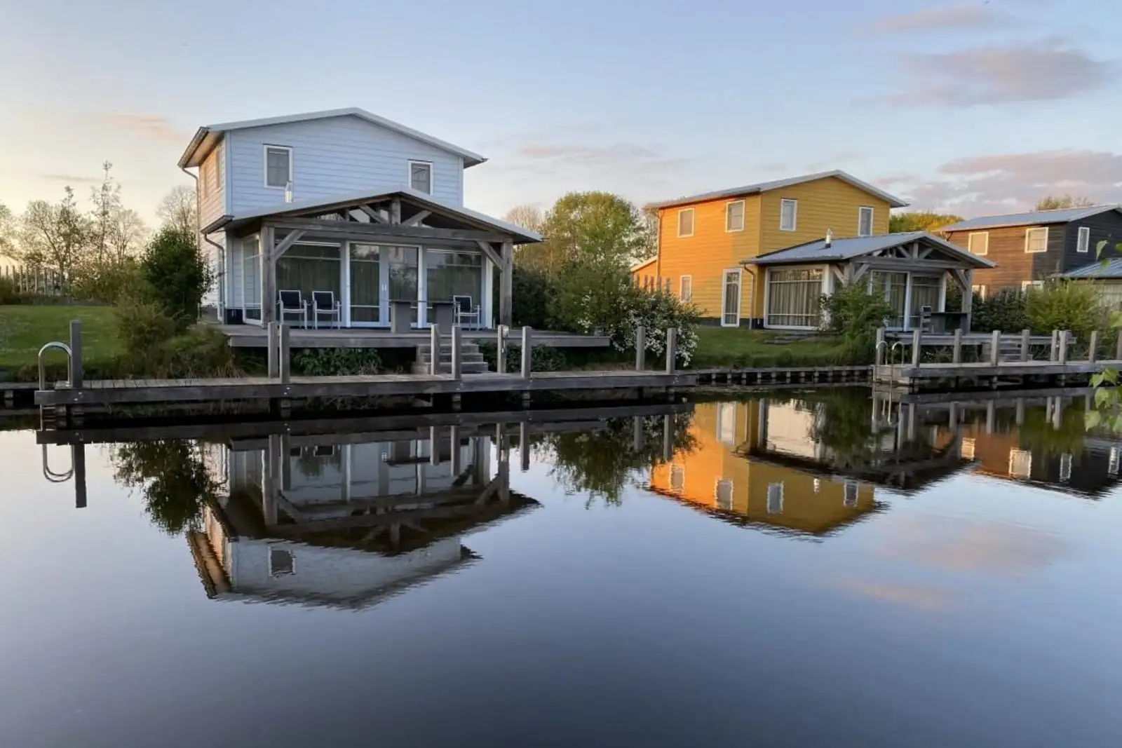 6-persoons vakantievilla met zwemsteiger Vanaf €169.29