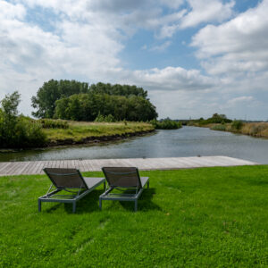 Luxe villa in Zeeland voor 10 personen Vanaf €311.93