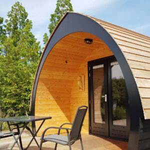 Luxe trekkershut in mooie omgeving Vanaf €113.25