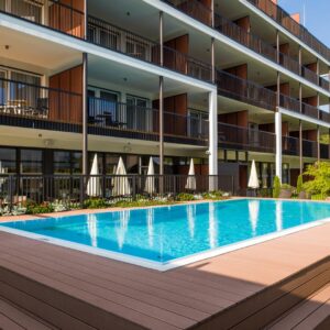 Feel Good Resort v.a. p.p. €269.00 (Privéstrand!)