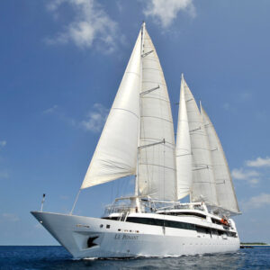 8 daagse West-Middellandse Zee Cruise met de Le Ponant vanuit Portofino langs  en Italië €9020