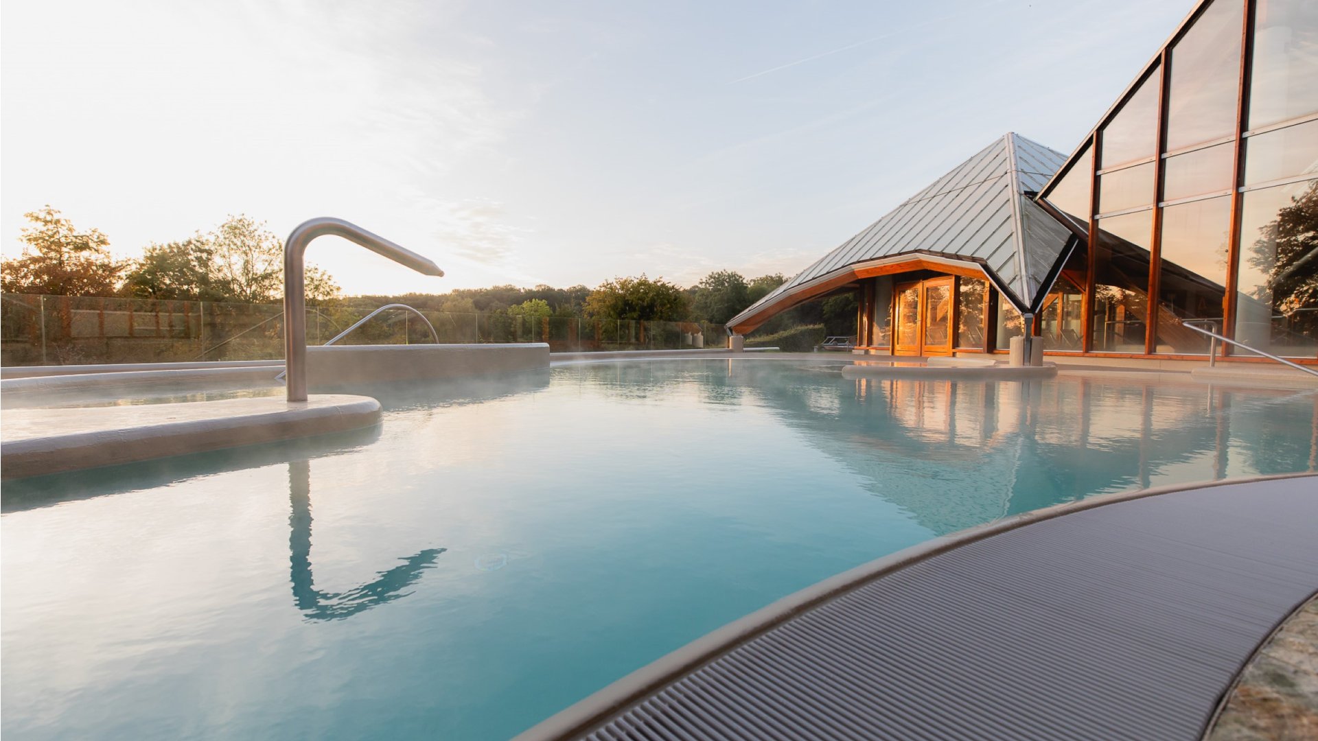 Wellnesshotel Thermae 2000 v.a. p.p. €184.50 (Incl. NS treinretour)